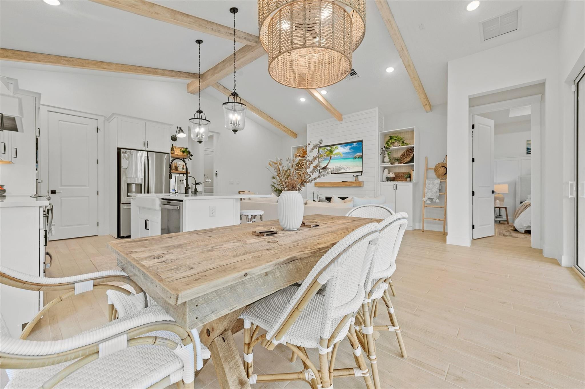 SALERNO RESERVE AT SHOWCASE PUD - Residential