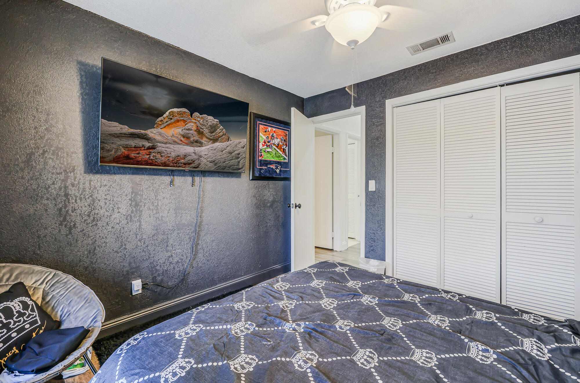 WOODSCAPE TOWNHOMES - Residential
