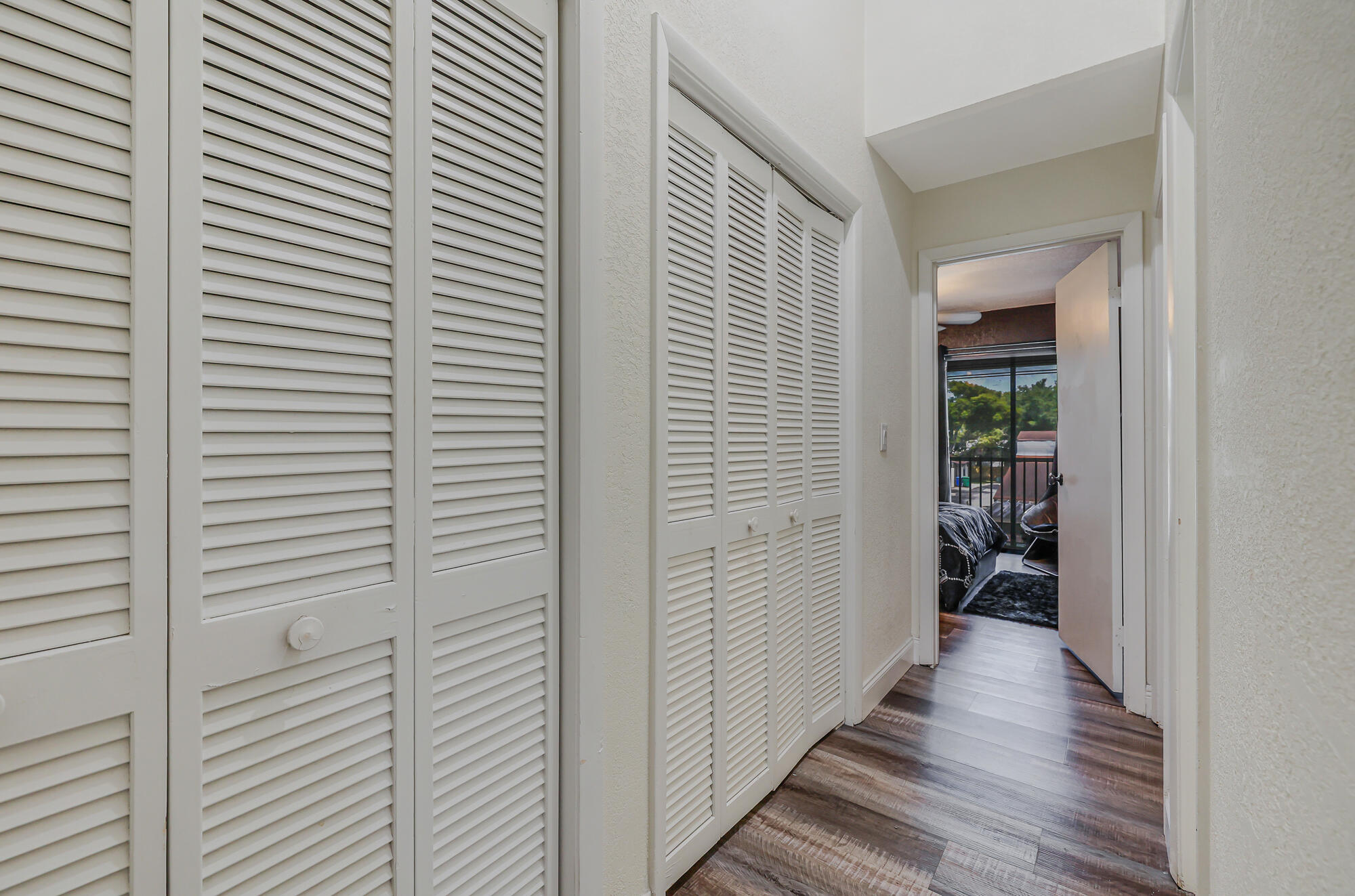 WOODSCAPE TOWNHOMES - Residential