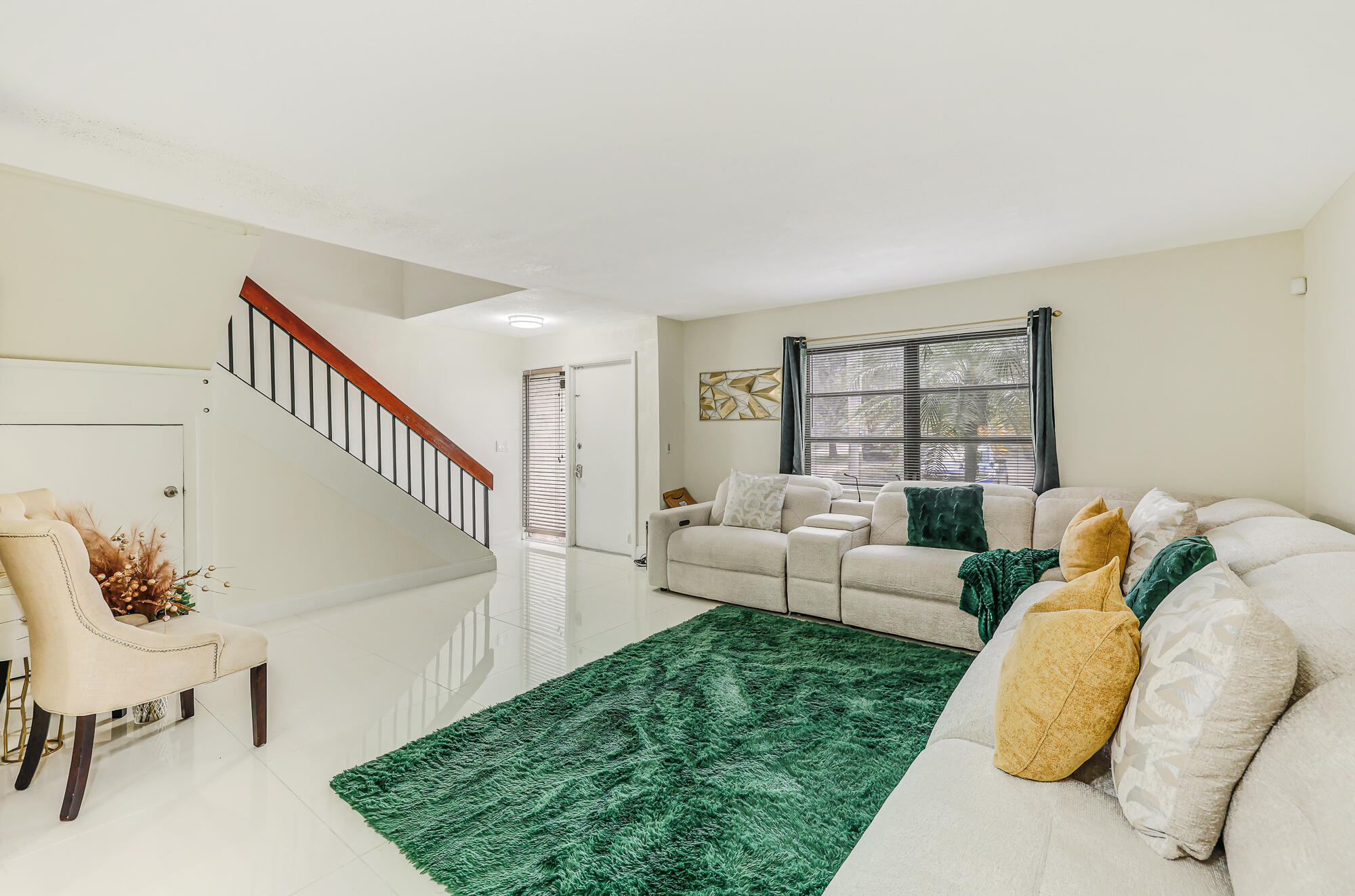 WOODSCAPE TOWNHOMES - Residential