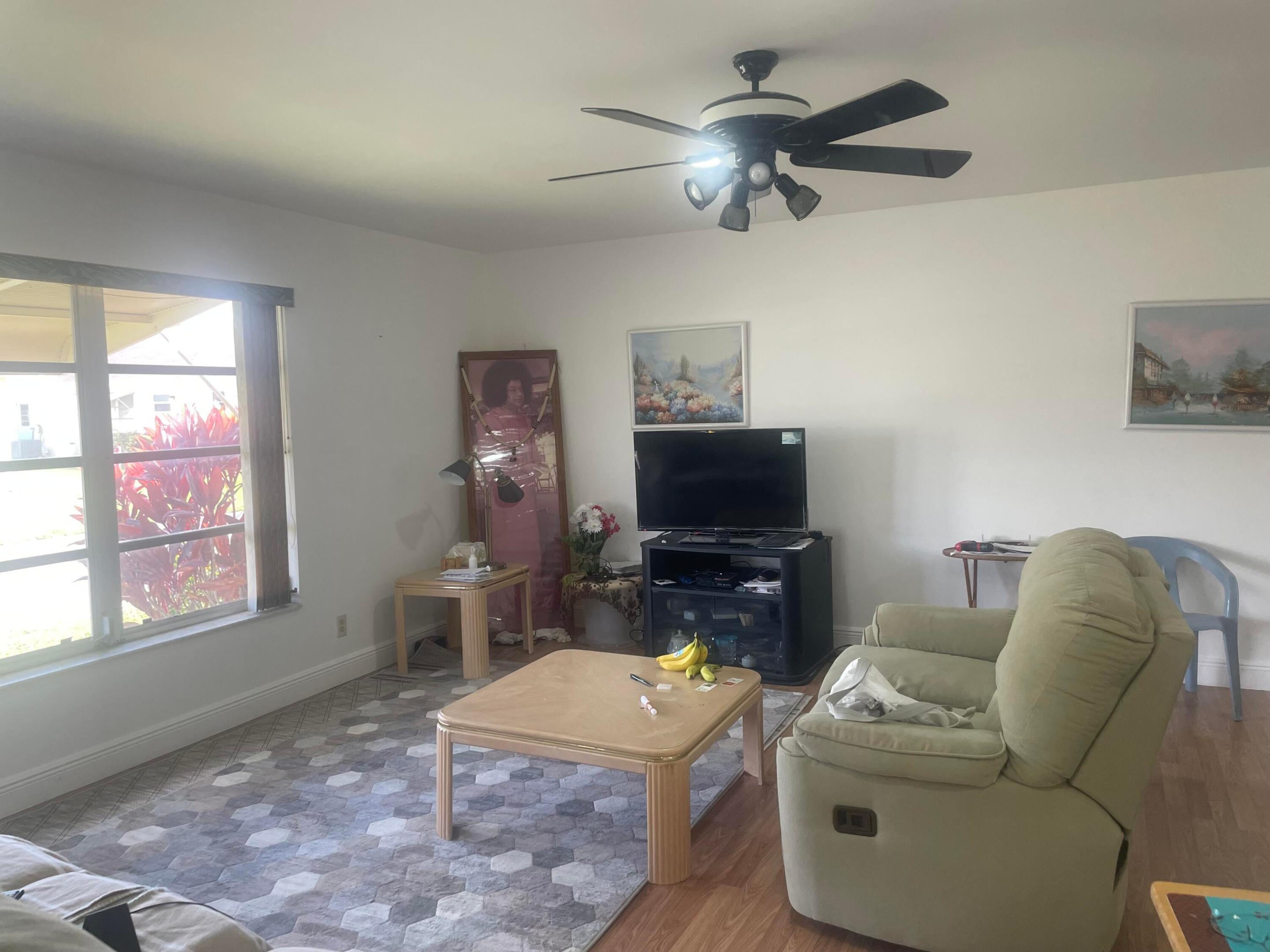 HIGH POINT OF DELRAY WEST CONDO SEC 1&2 - Residential Lease