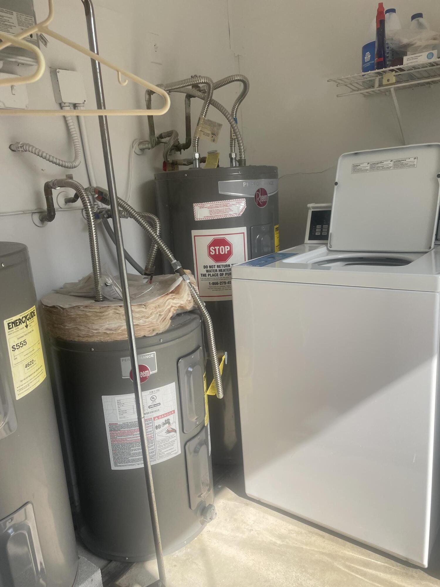 HIGH POINT OF DELRAY WEST CONDO SEC 1&2 - Residential Lease