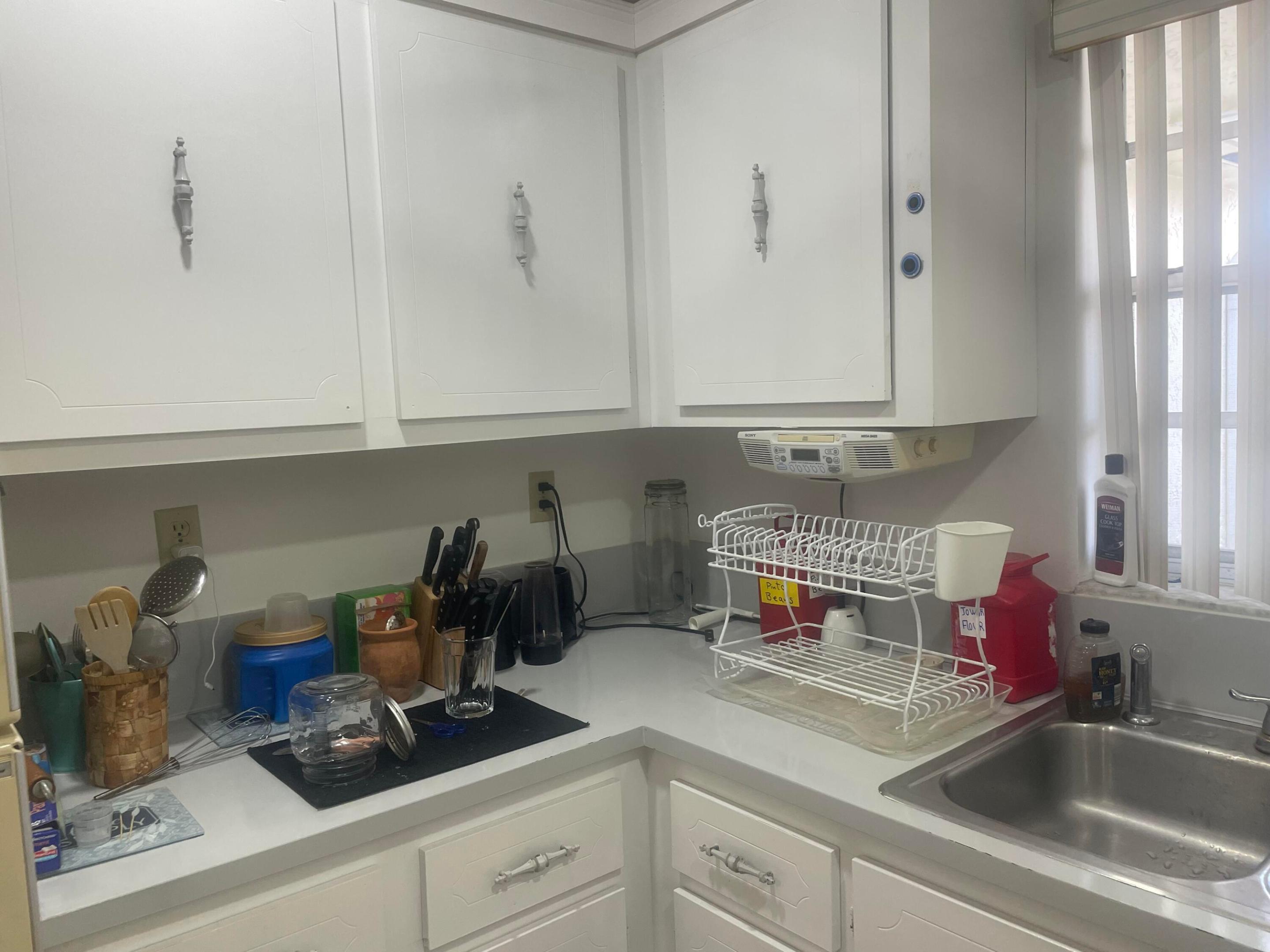 HIGH POINT OF DELRAY WEST CONDO SEC 1&2 - Residential Lease