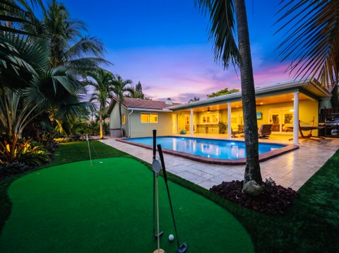 Tiny photo for 10850 NW 33RD Street, Coral Springs, FL 33065 (MLS # B26089615)