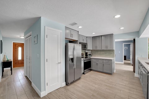 Tiny photo for 10850 NW 33RD Street, Coral Springs, FL 33065 (MLS # B26089615)