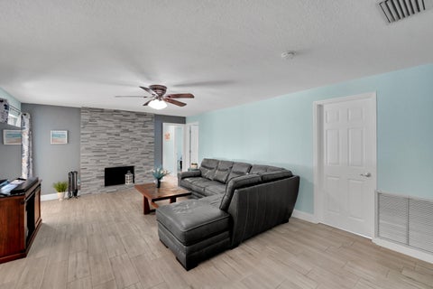 Tiny photo for 10850 NW 33RD Street, Coral Springs, FL 33065 (MLS # B26089615)