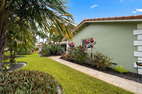 Tiny photo for 10850 NW 33RD Street, Coral Springs, FL 33065 (MLS # B26089615)