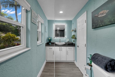 Tiny photo for 10850 NW 33RD Street, Coral Springs, FL 33065 (MLS # B26089615)