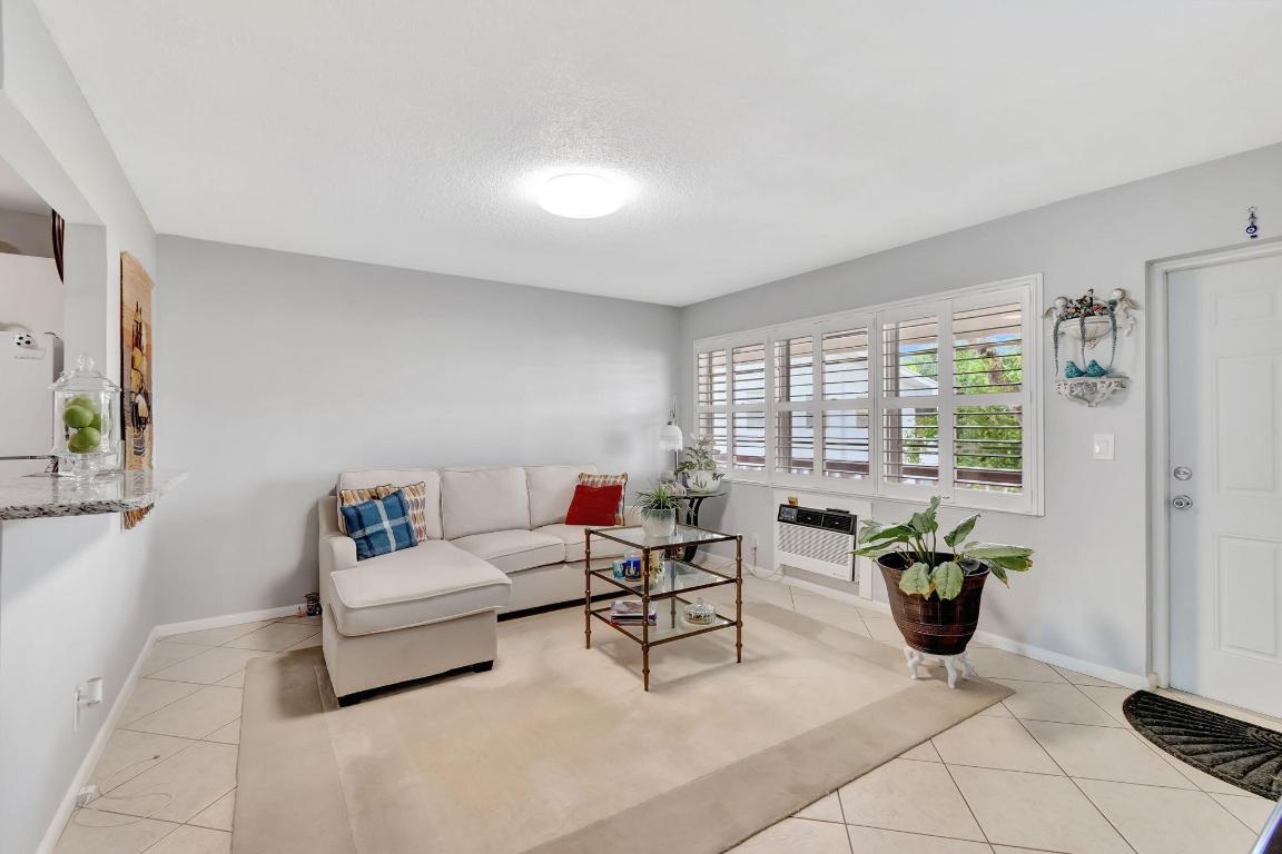 ANDOVER CONDOS - Residential