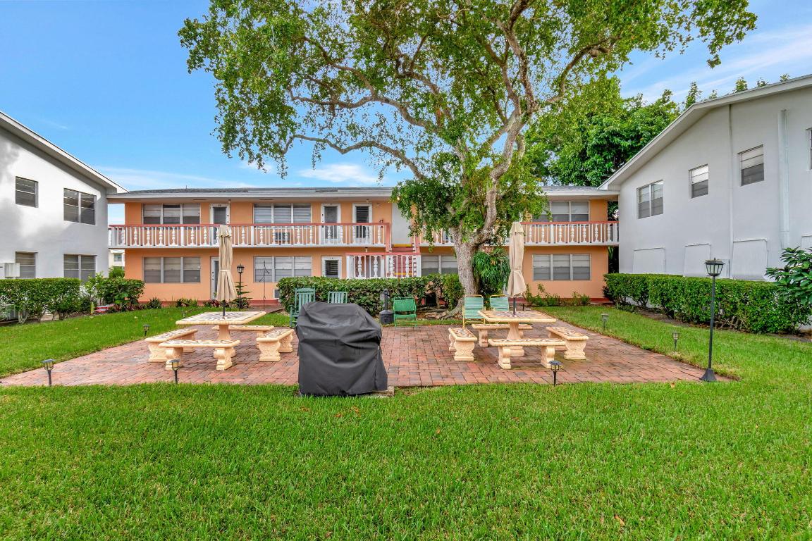 ANDOVER CONDOS - Residential