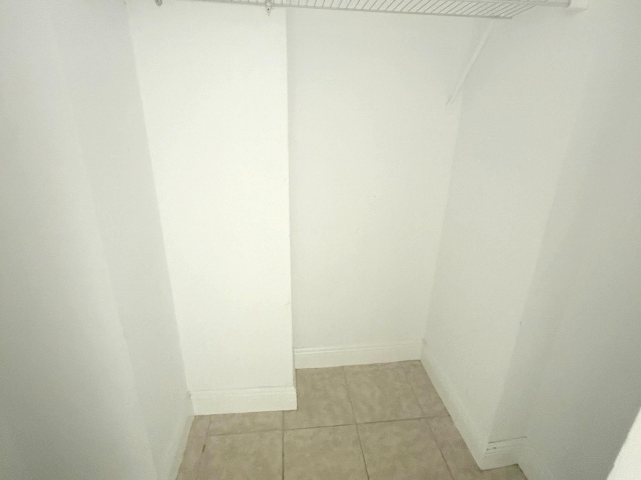 Fontainebleau Gardens Con - Residential Lease