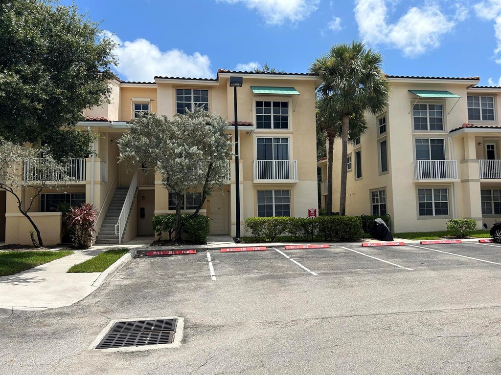 Photo of 4822 Chancellor Drive #10, Jupiter, FL 33458 (MLS # R10916263)