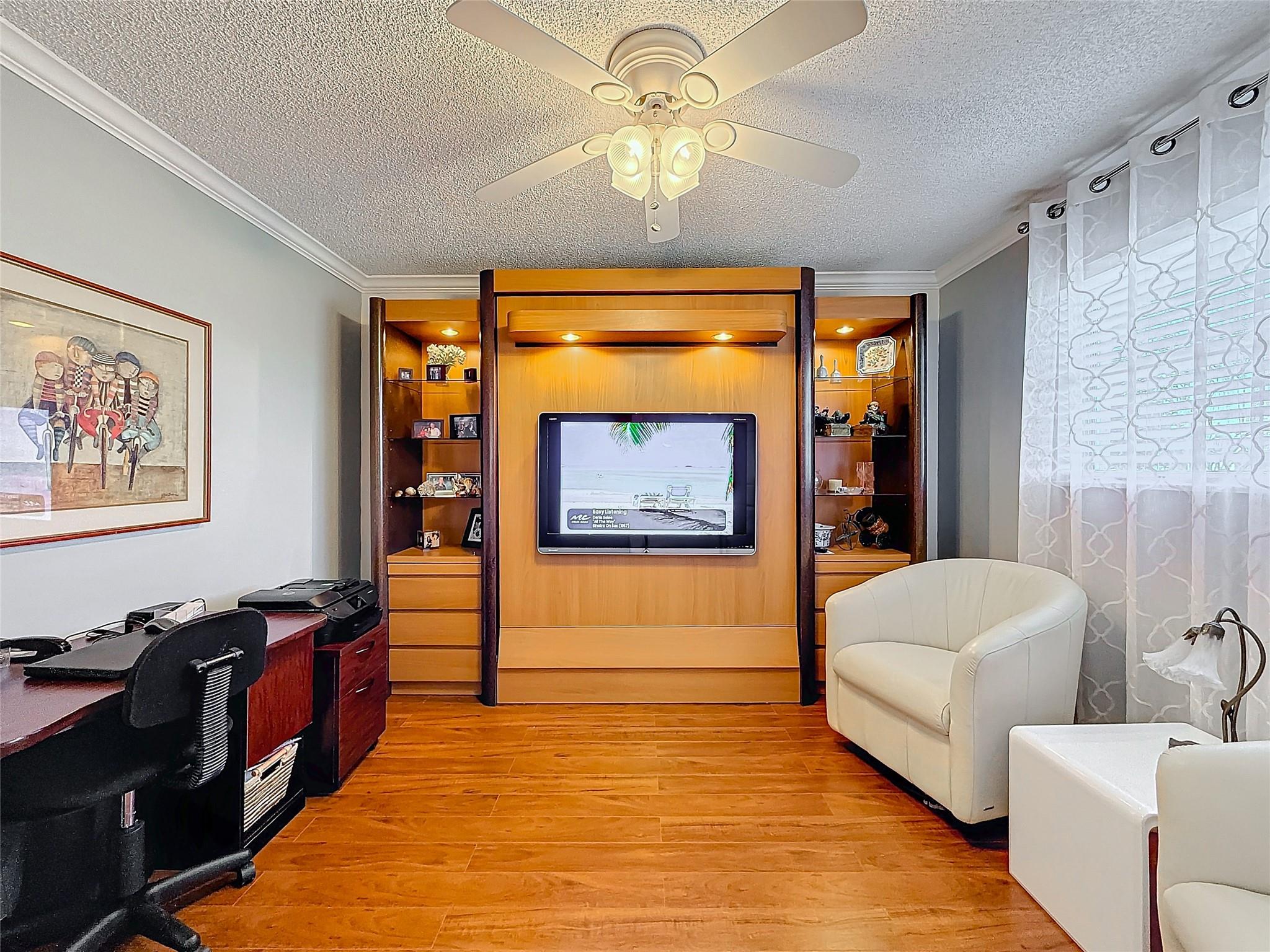 GREENS OF INVERRARY - Residential