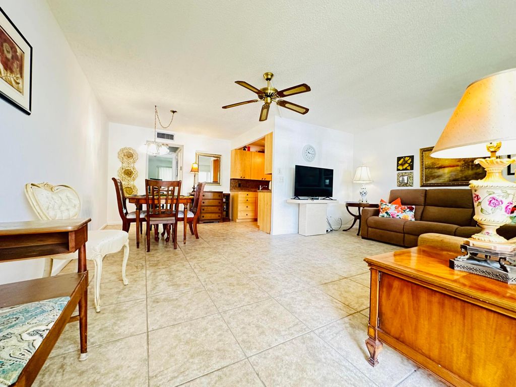Photo of 1146 Cambridge G, Deerfield Beach, FL 33442 (MLS # B26004904)