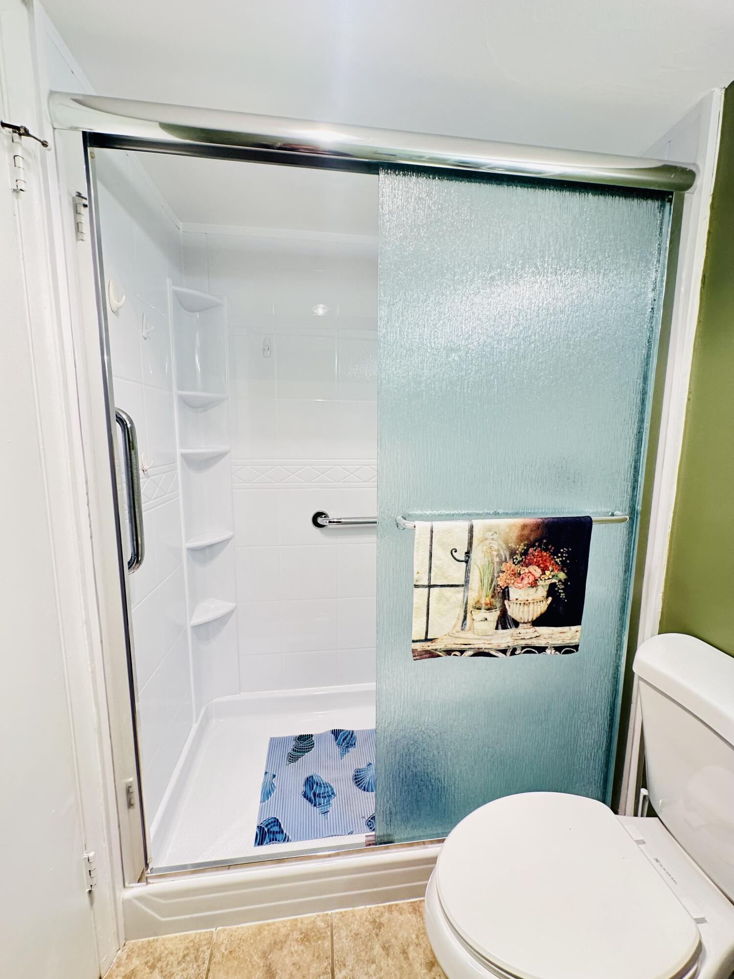 CAMBRIDGE G CONDO - Residential