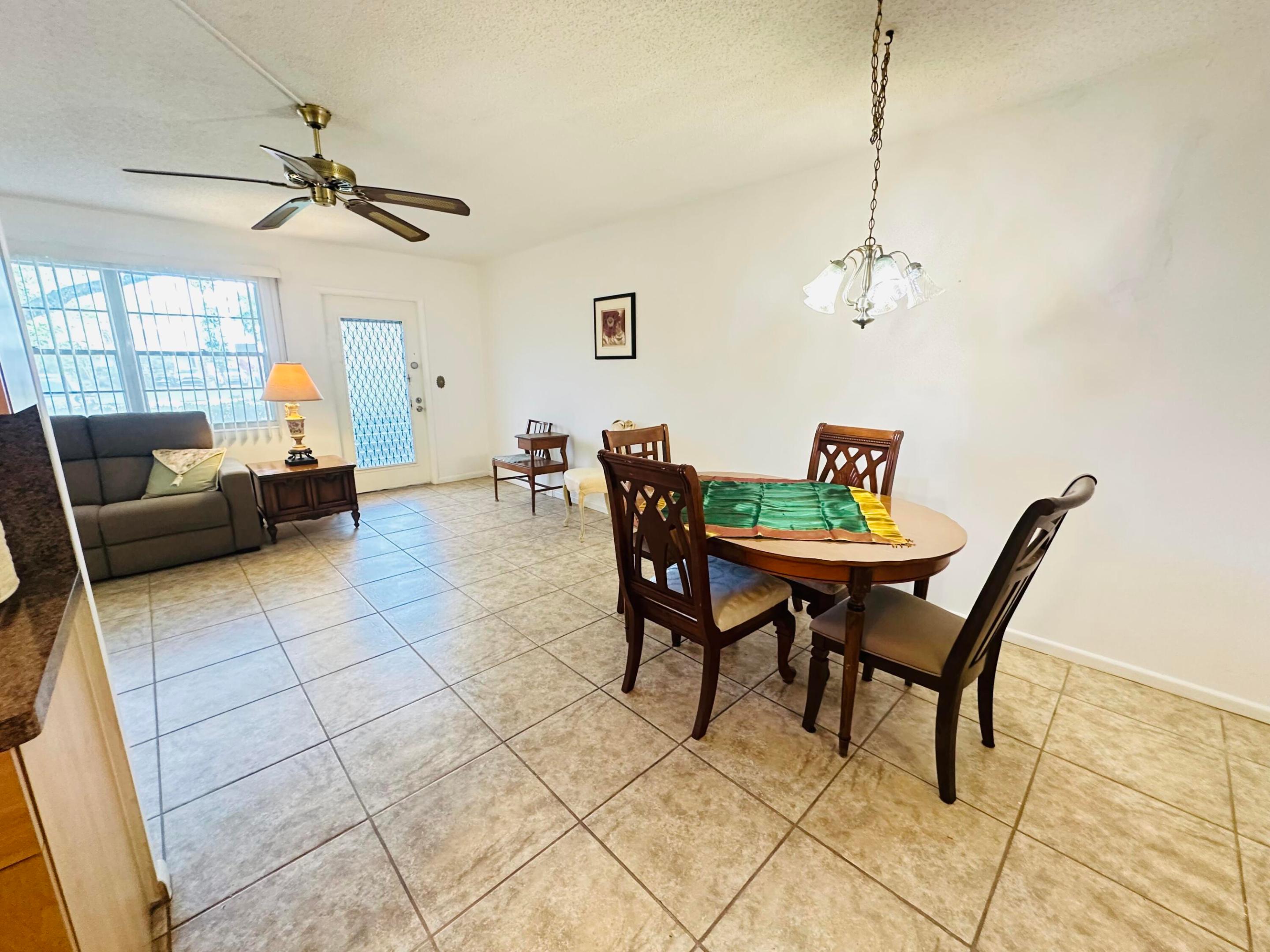 CAMBRIDGE G CONDO - Residential