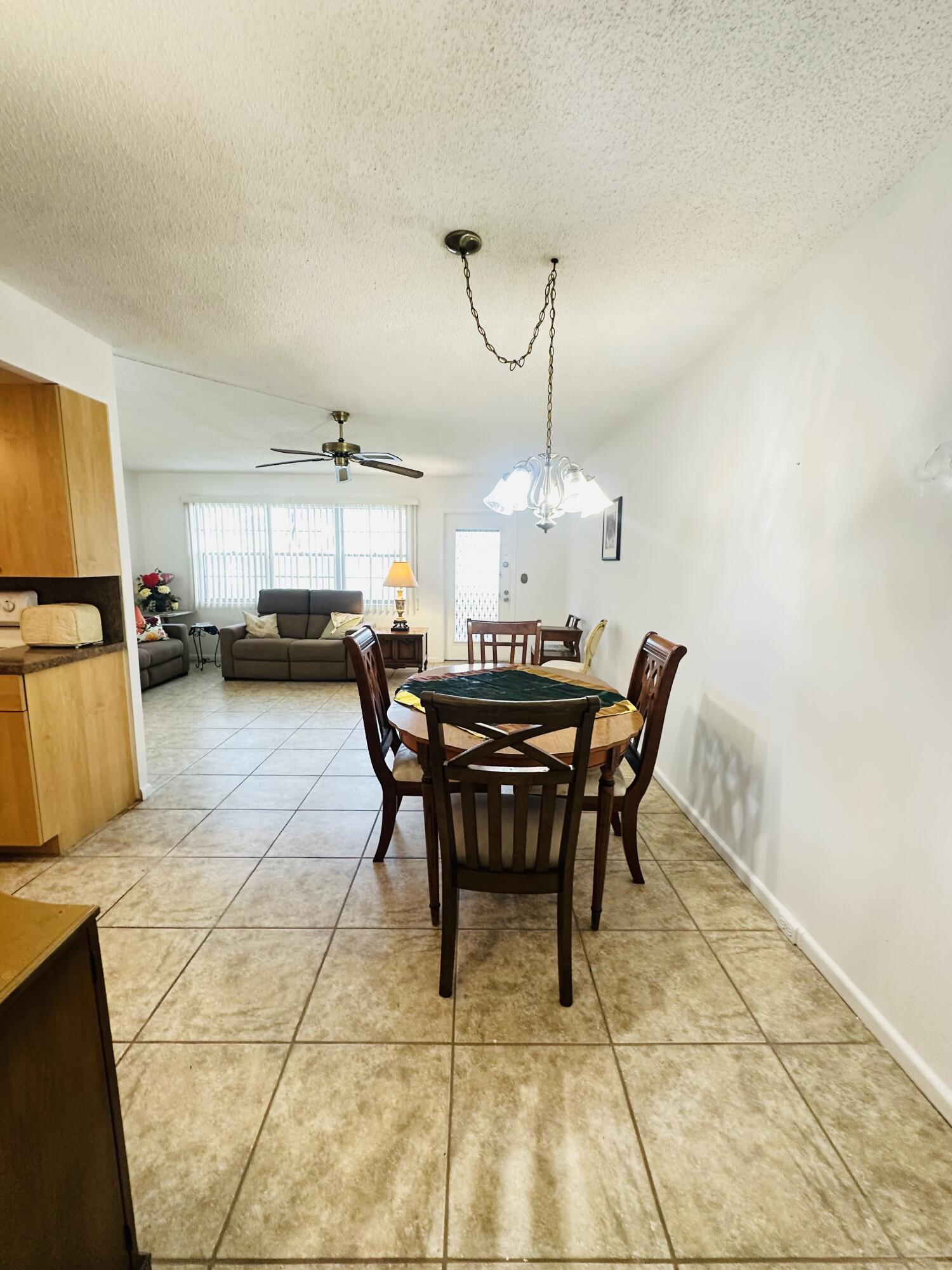 CAMBRIDGE G CONDO - Residential