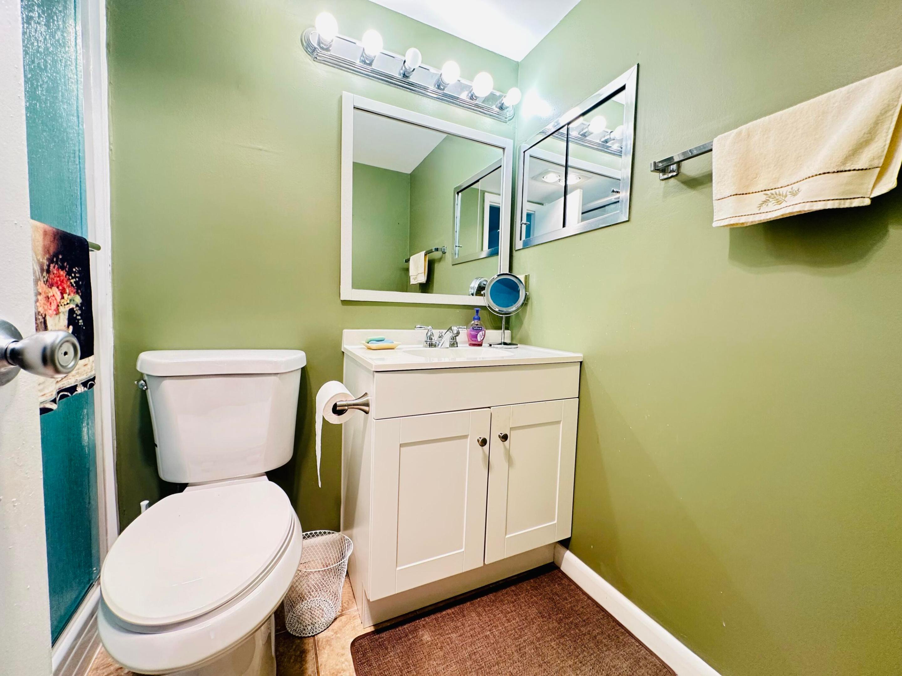 CAMBRIDGE G CONDO - Residential