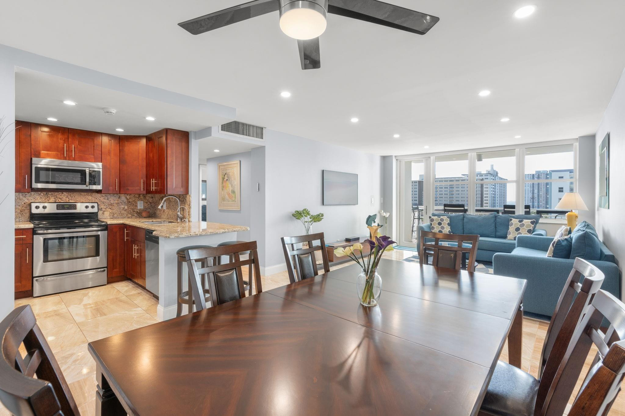 301 N Ocean Boulevard 1104