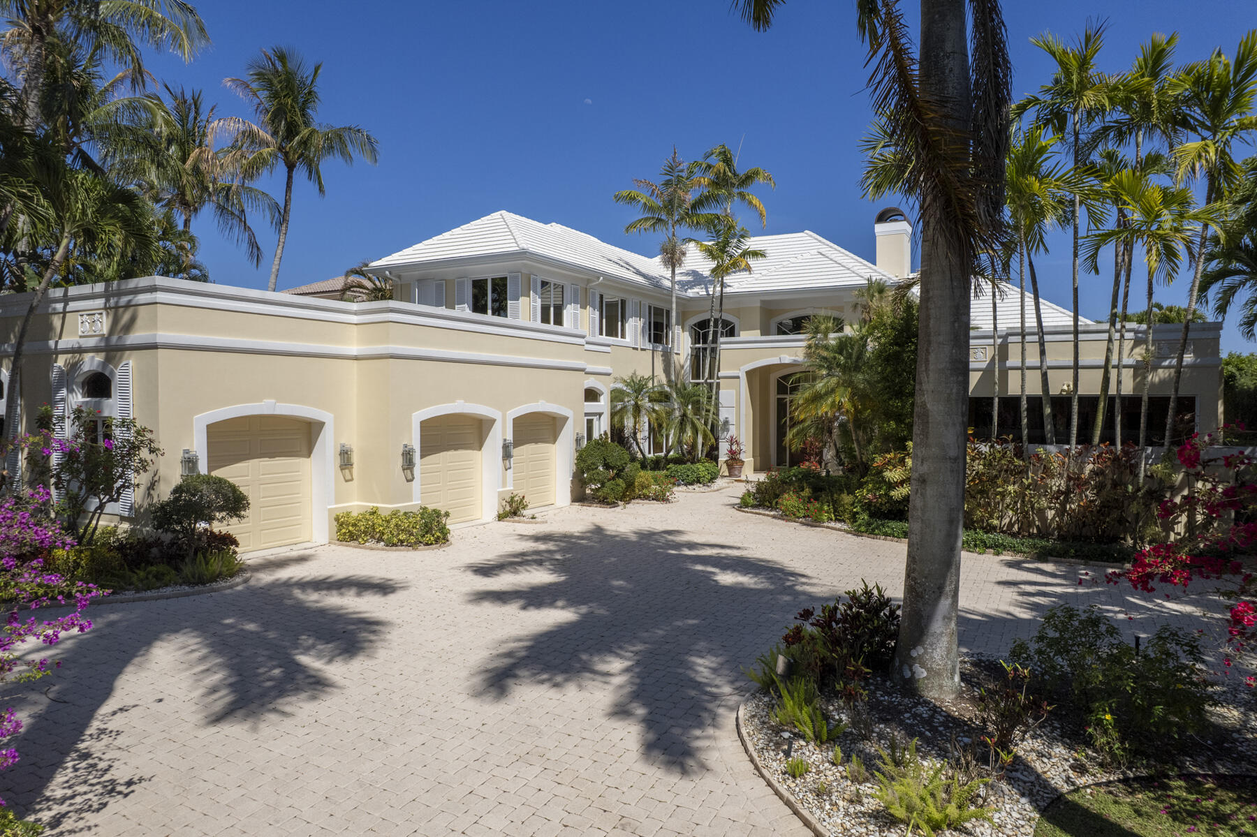 Admirals Cove - Residential