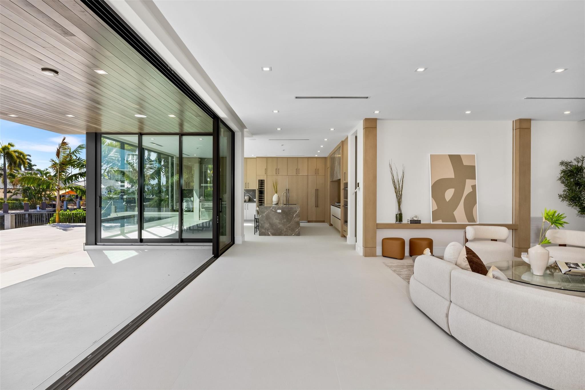 CORAL RIDGE COUNTRY CLUB - Residential