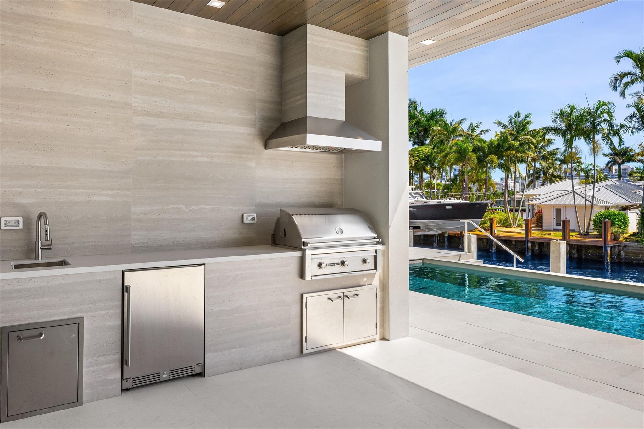 CORAL RIDGE COUNTRY CLUB - Residential