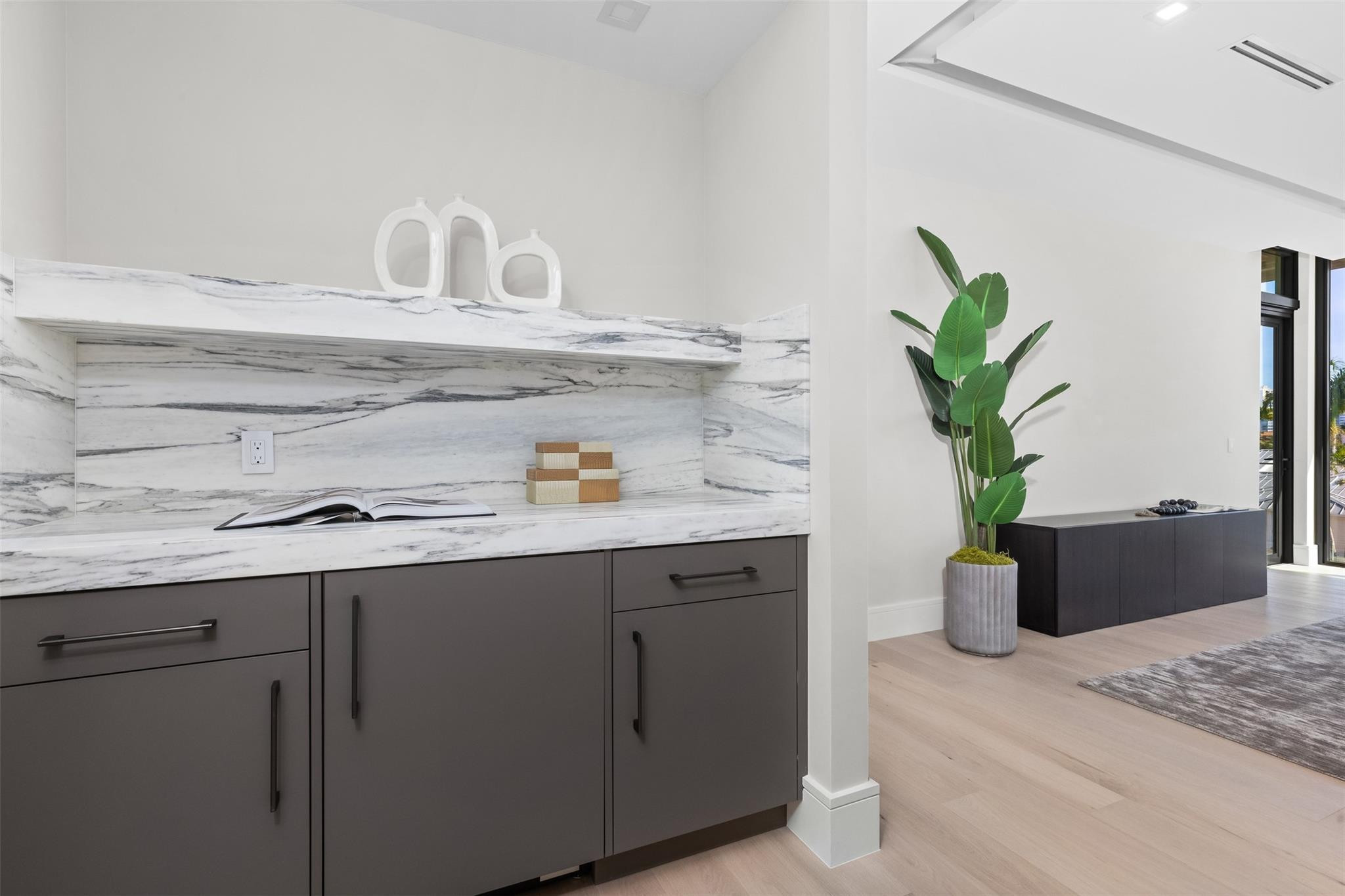 CORAL RIDGE COUNTRY CLUB - Residential