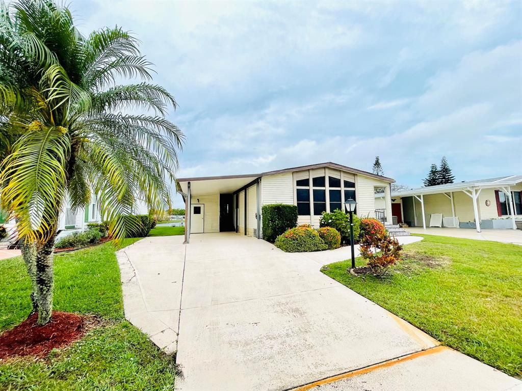 Photo of 2990 Fiddlewood Circle, Port St Lucie, FL 34952 (MLS # R10882535)