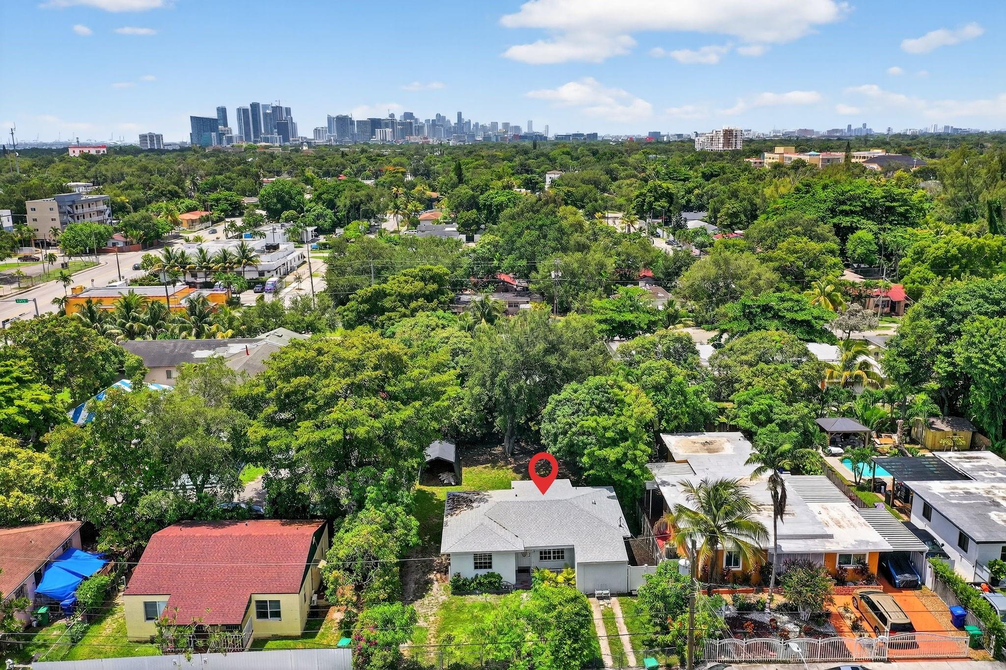 EDISON HEIGHTS SEC D - Residential Lease