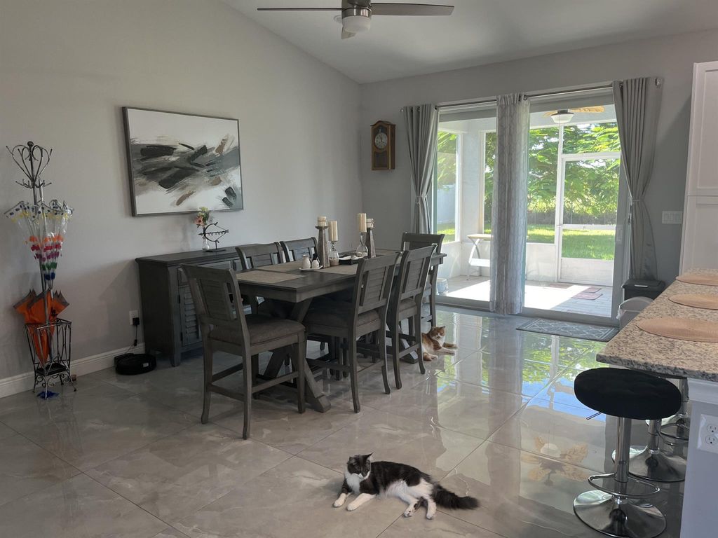 Photo of 1122 SW Jennifer Avenue, Port Saint Lucie, FL 34953 (MLS # R11015113)