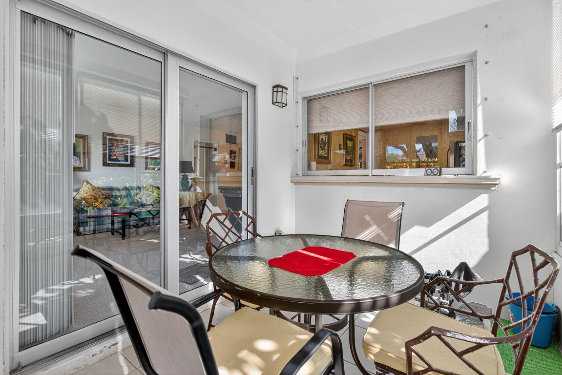 TAMBERLANE 3 CONDO - Residential