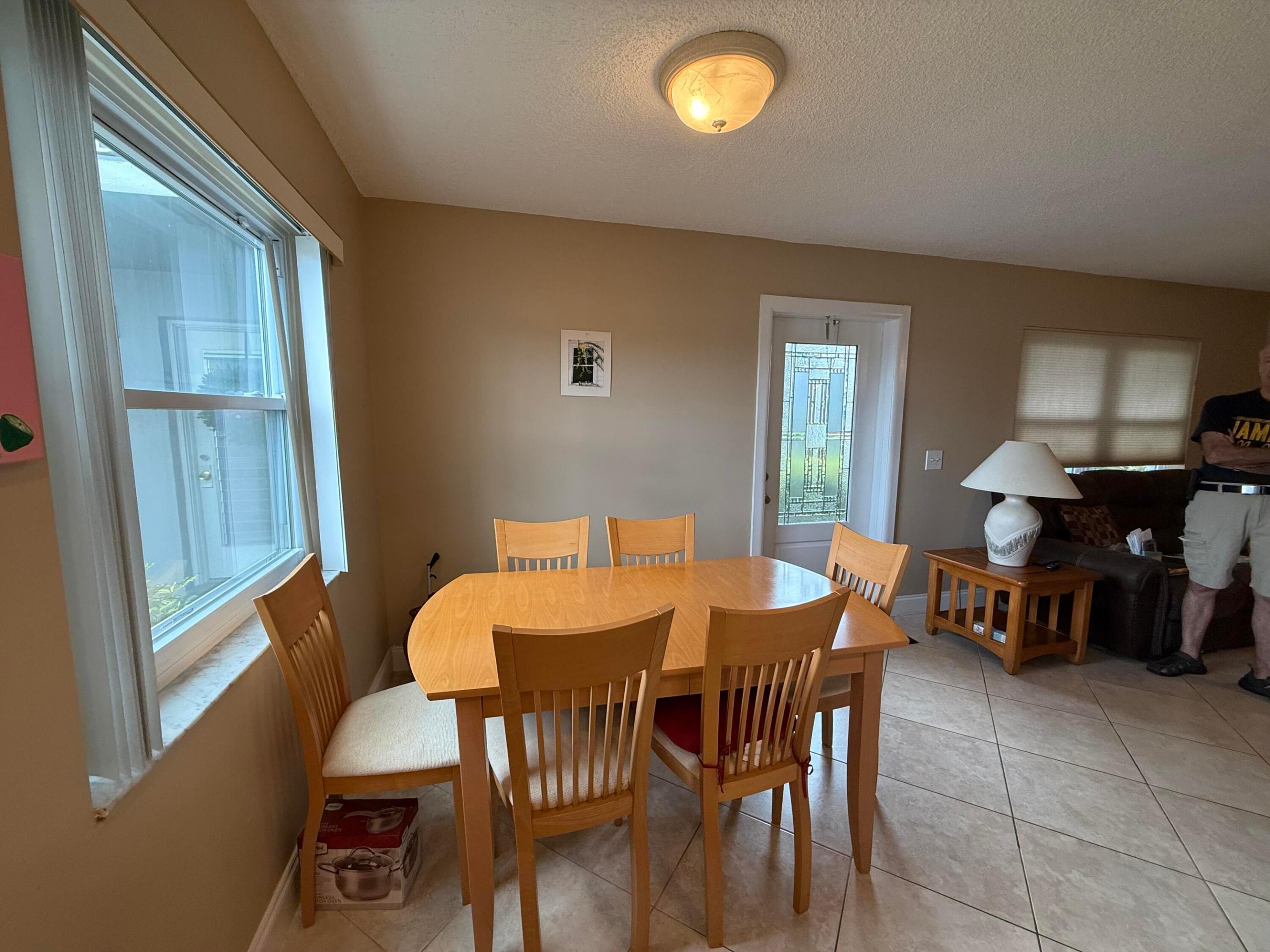 KINGS POINT BURGUNDY CONDOS - Residential