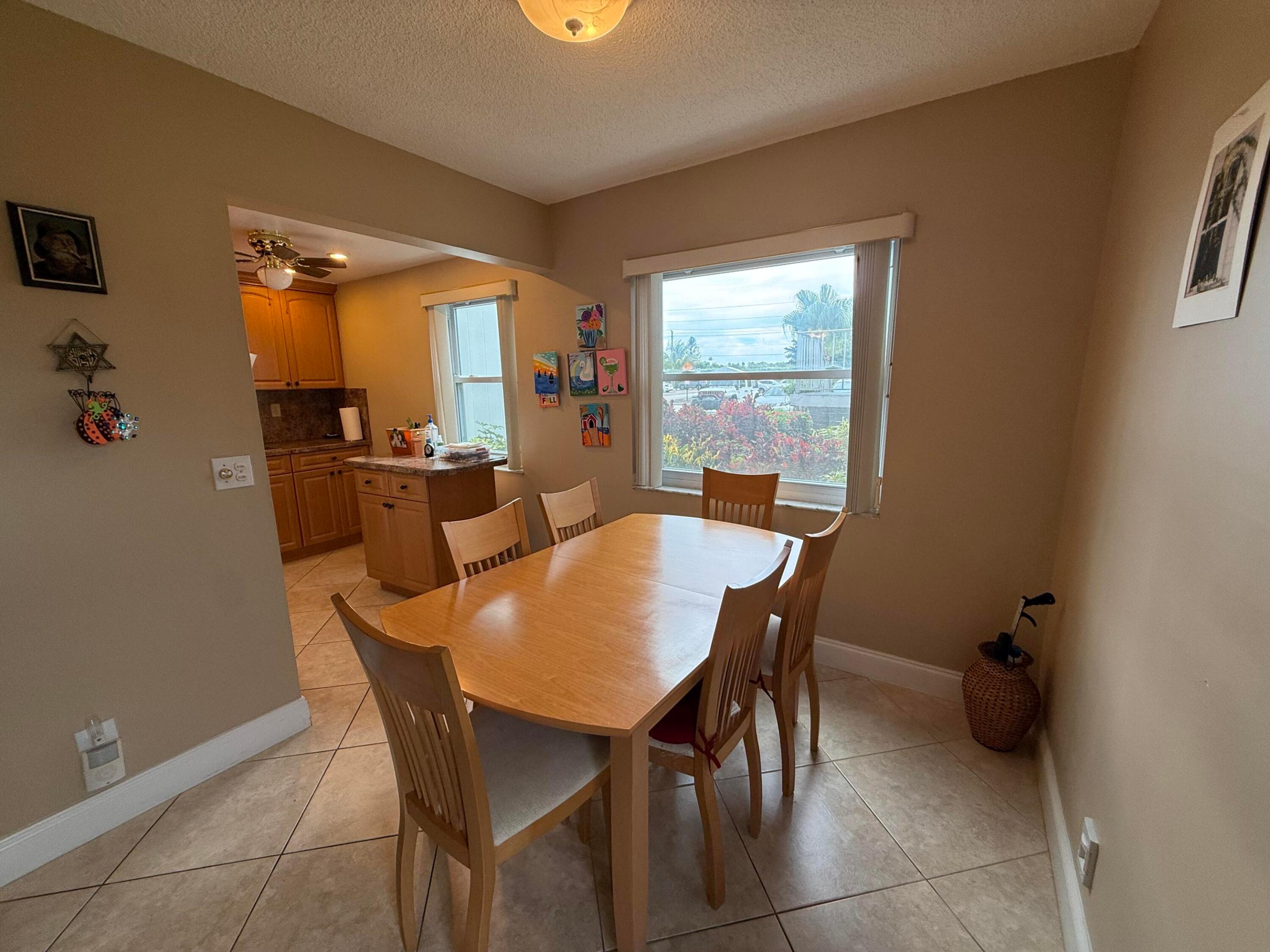 KINGS POINT BURGUNDY CONDOS - Residential