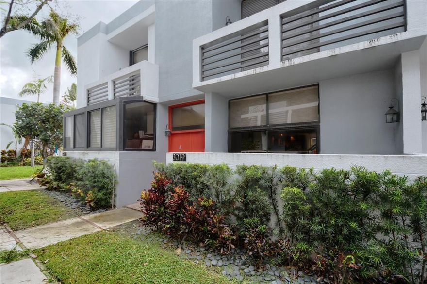 *Currently a 2/2.5. Den needs to be converted to be a 3/2.5* Best value in Aventura!! Price reduced for quick sale on this 2 story townhouse located in the heart of Aventura. Spacious, clean & updated unit featuring granite & SS appliances in kitchen, updated bathrooms. High ceilings for a spacious feel! Freshly Painted! A+ school district, near Aventura Mall, Beaches, restaurants, parks & houses of worship. Large dogs allowed.  Great for investors too! Lease immediately!