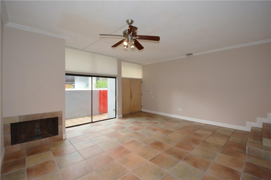 Courtyards of Aventura - Residential