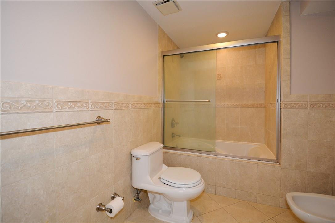 Courtyards of Aventura - Residential