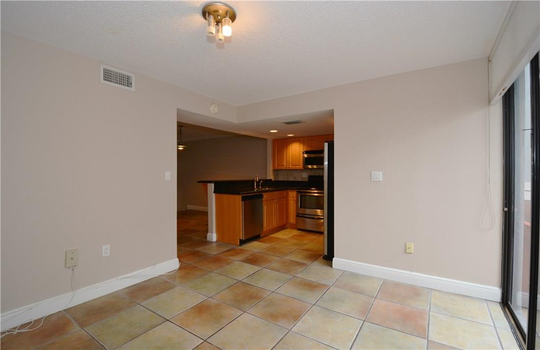 Courtyards of Aventura - Residential