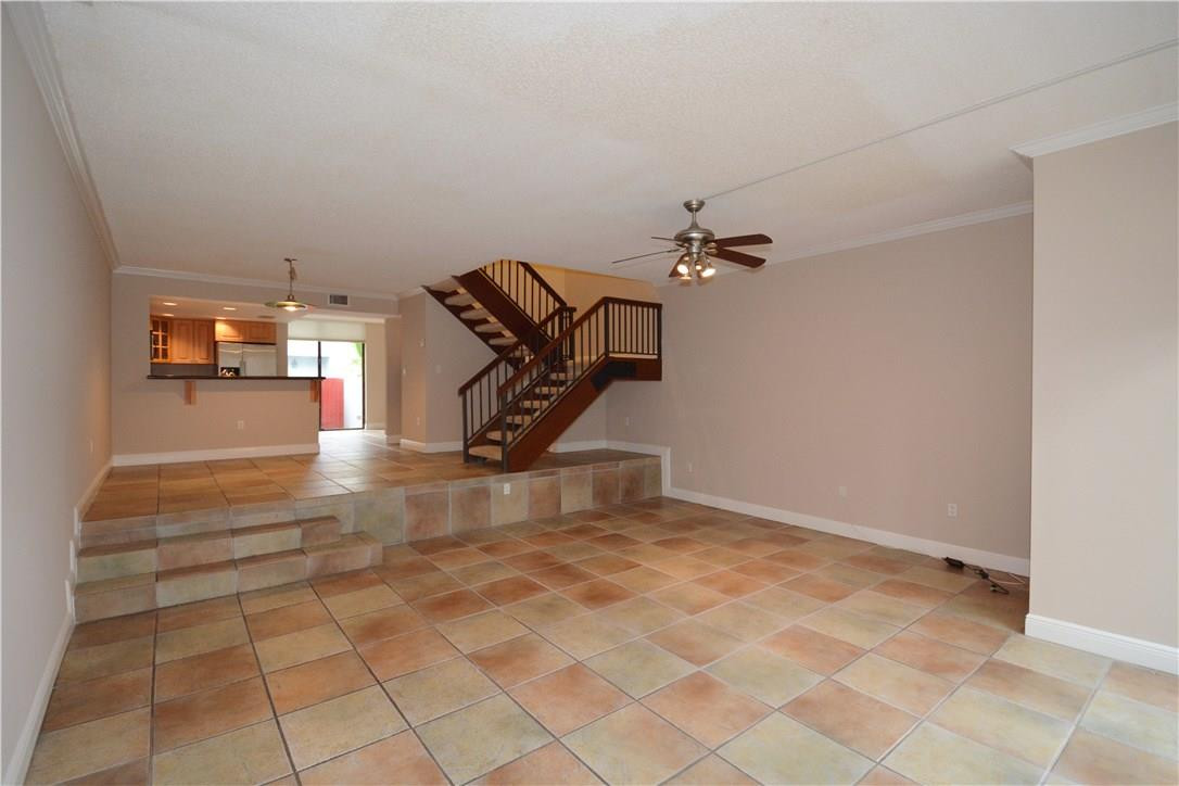 Courtyards of Aventura - Residential