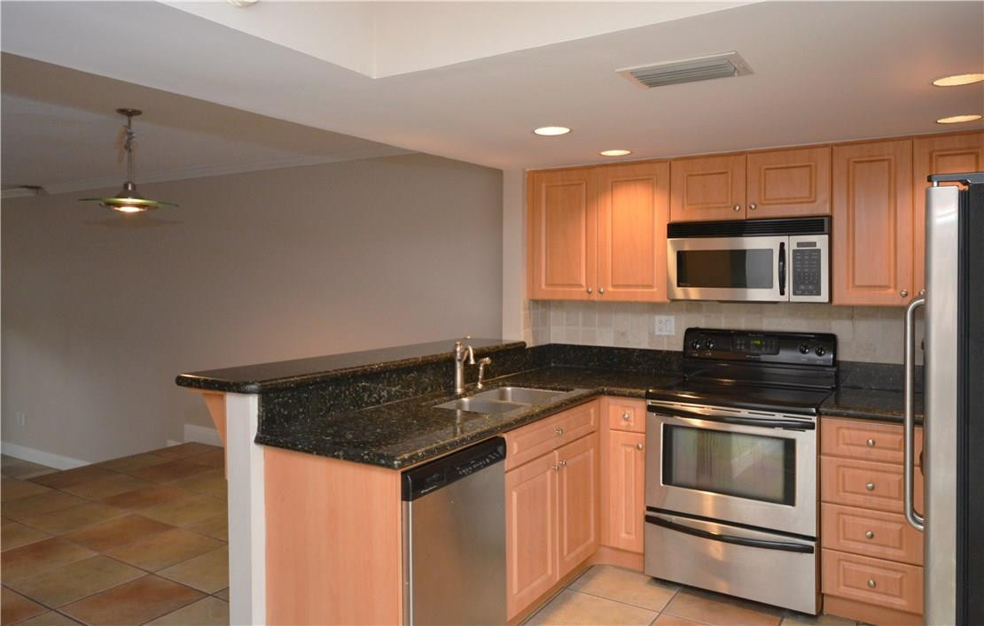 Courtyards of Aventura - Residential