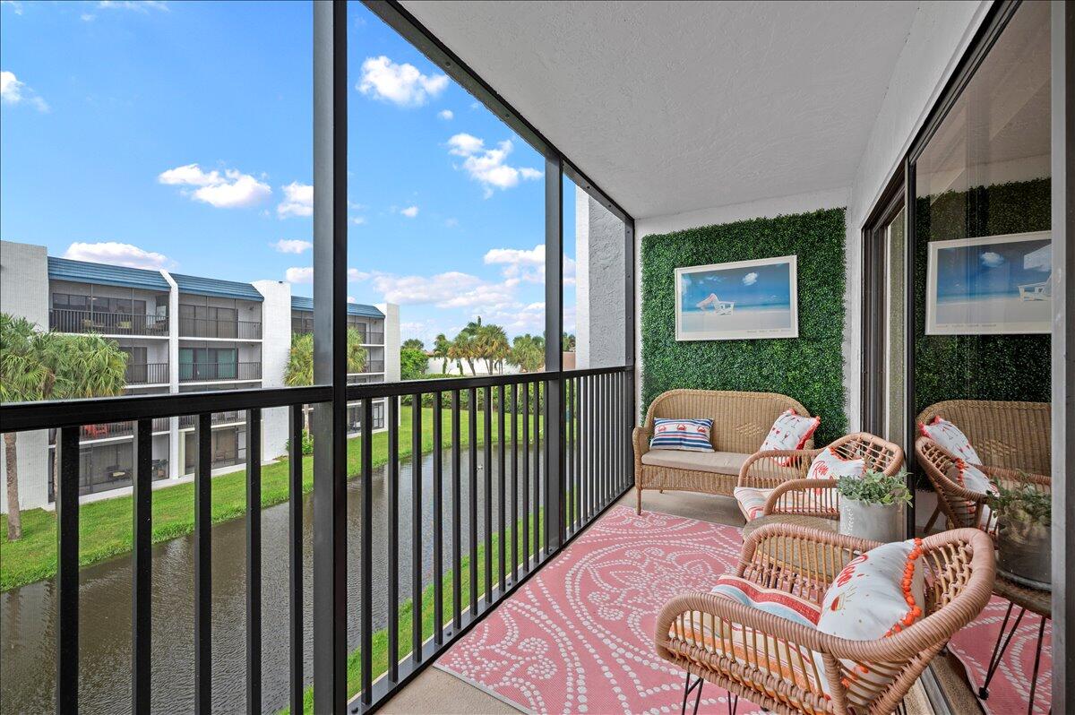 SEA RISE CONDO - Residential Lease