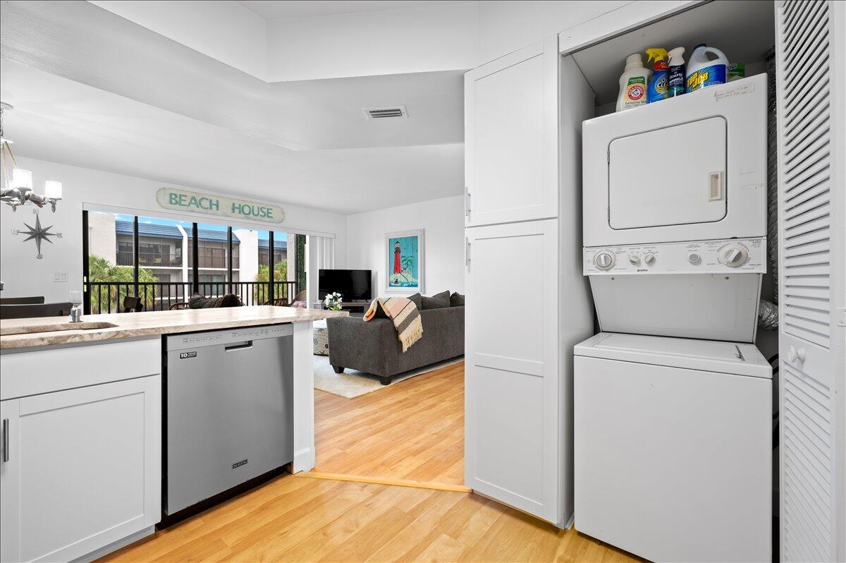 SEA RISE CONDO - Residential Lease