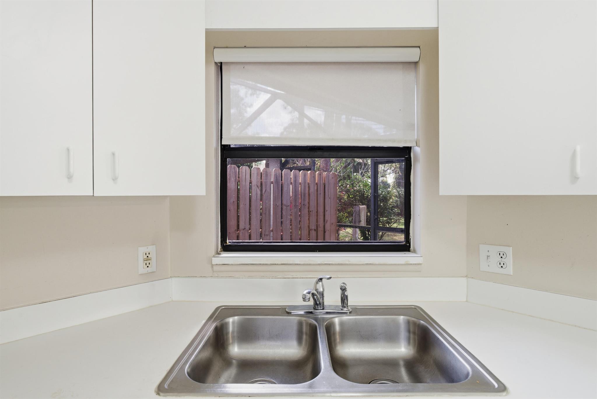 STONES THROW TOWNHOMES - Residential