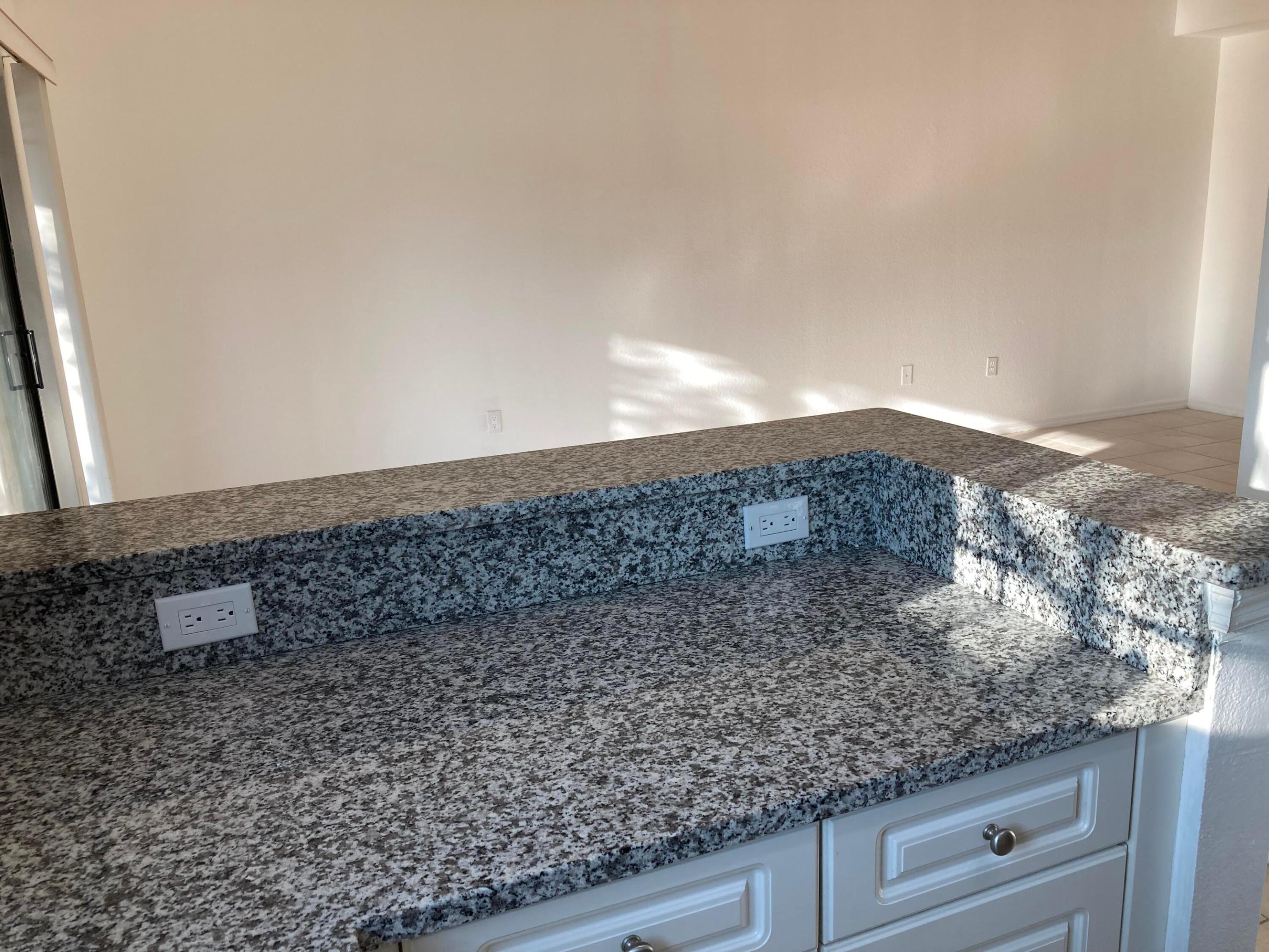 SAN MATERA THE GARDENS CONDO - Residential