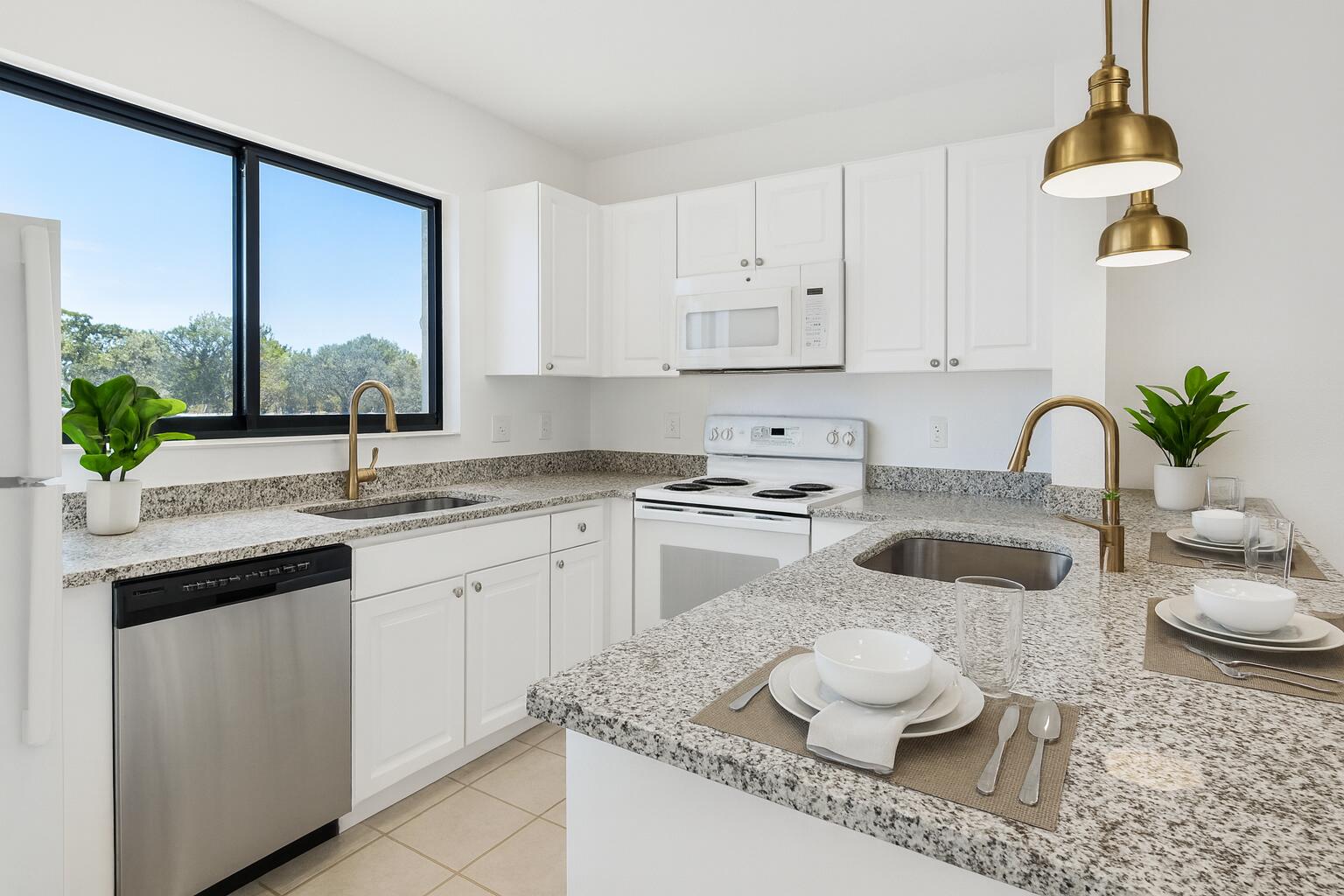 SAN MATERA THE GARDENS CONDO - Residential