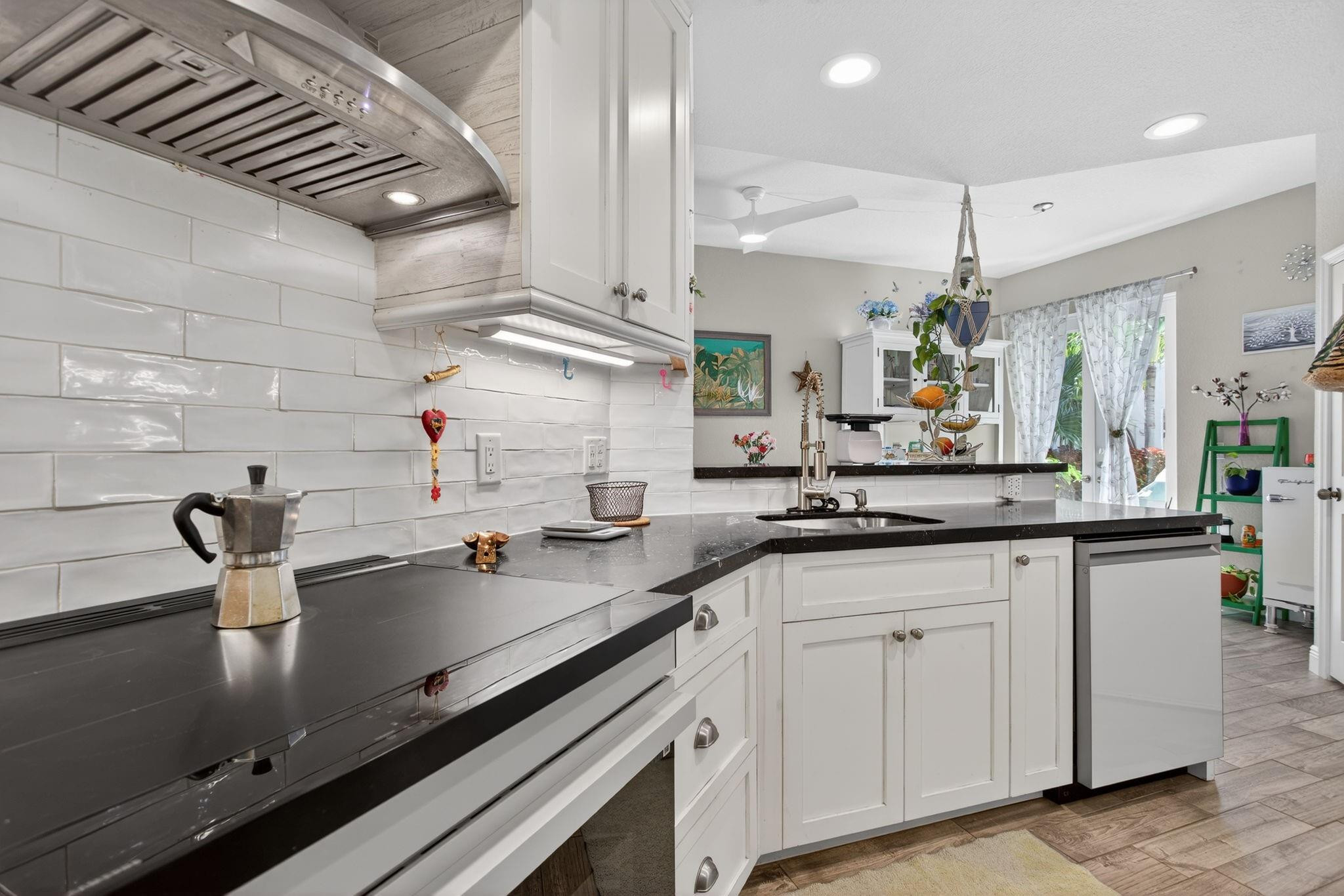 Ocean Walk Villas - Residential