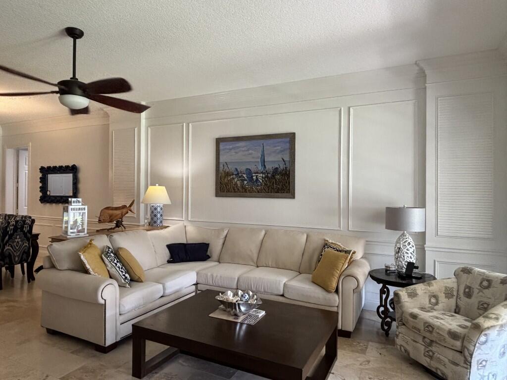 Harbour Isle East - Residential