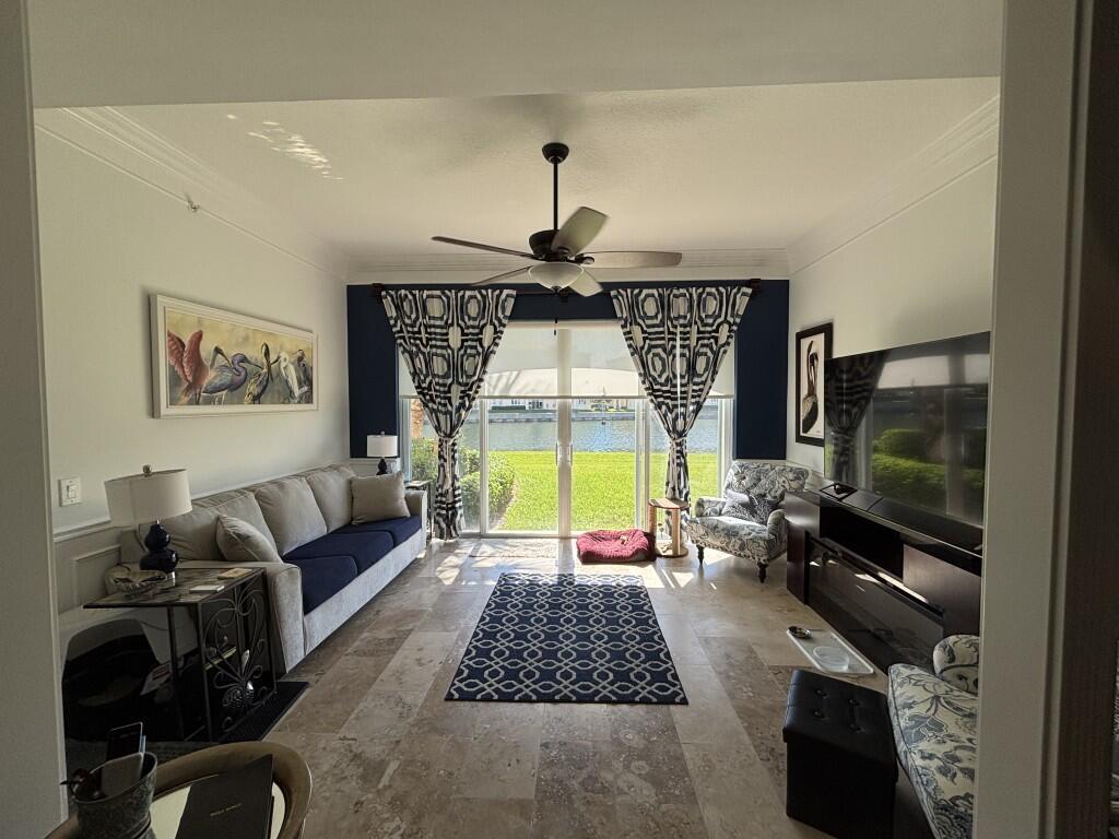 Harbour Isle East - Residential