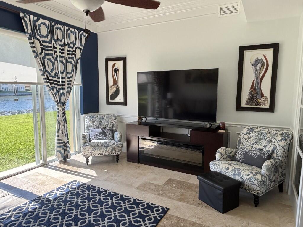 Harbour Isle East - Residential