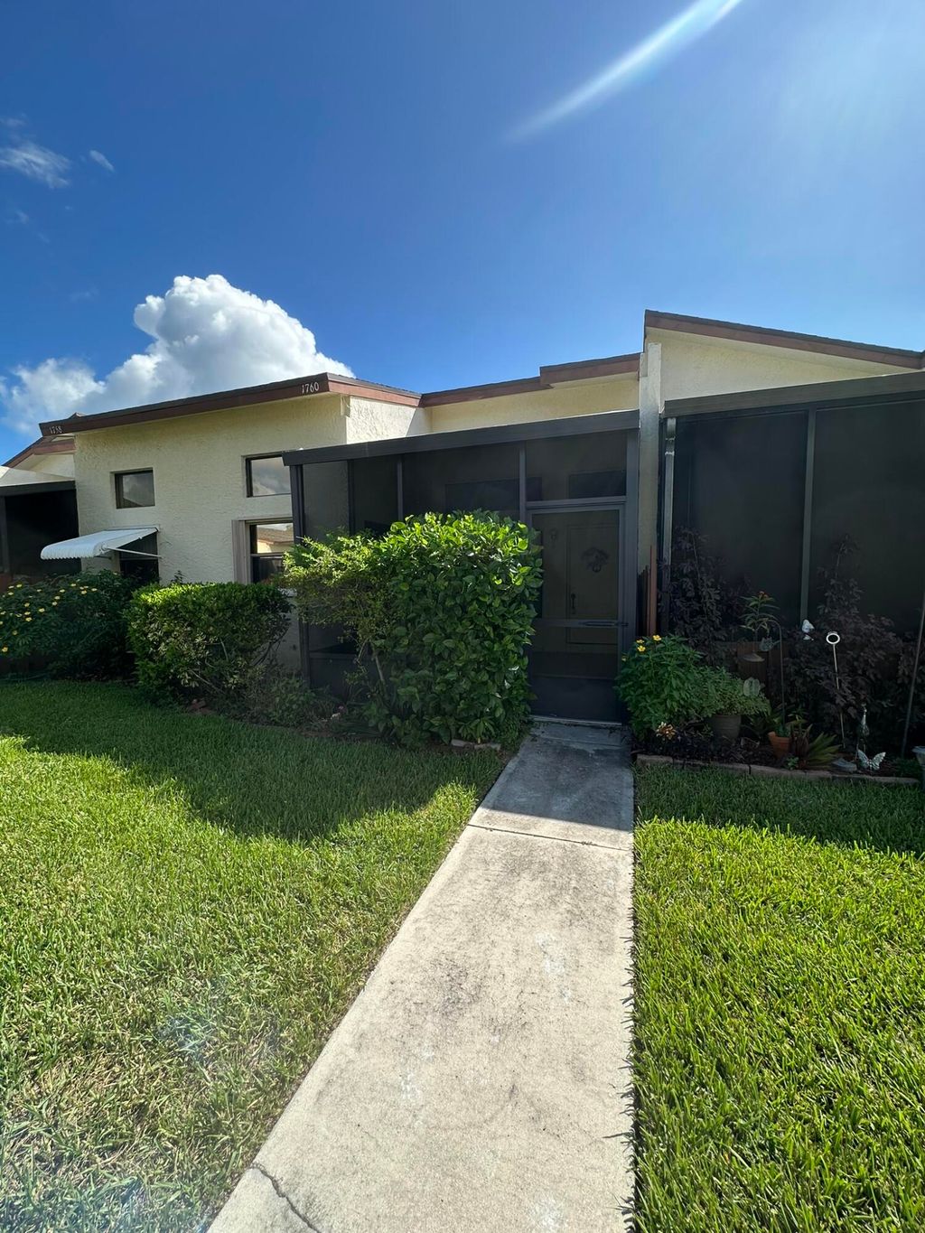 Photo of 1760 W Sanderling Lane #3, Fort Pierce, FL 34982 (MLS # R11121709)