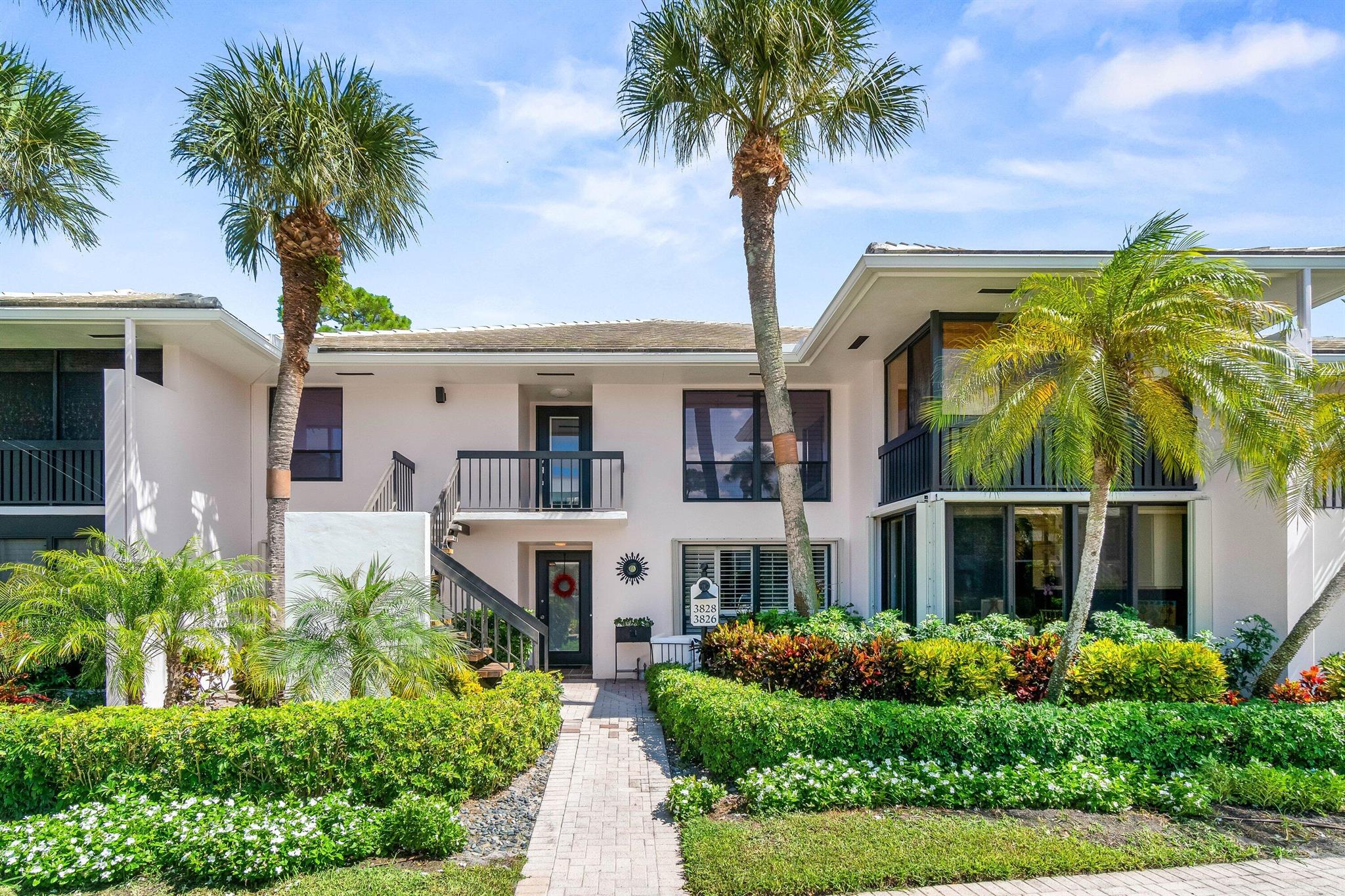 3826 Quail Ridge Drive N Blue Heron